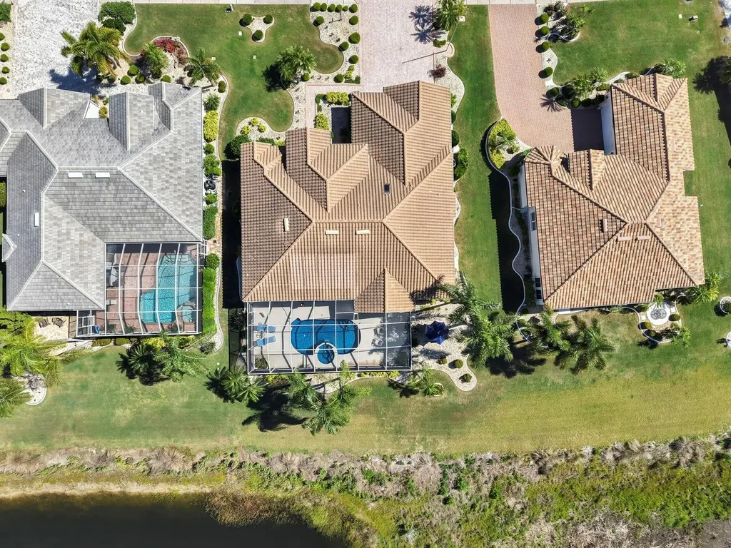 2328 Platinum Drive Sun City Center FL 33573