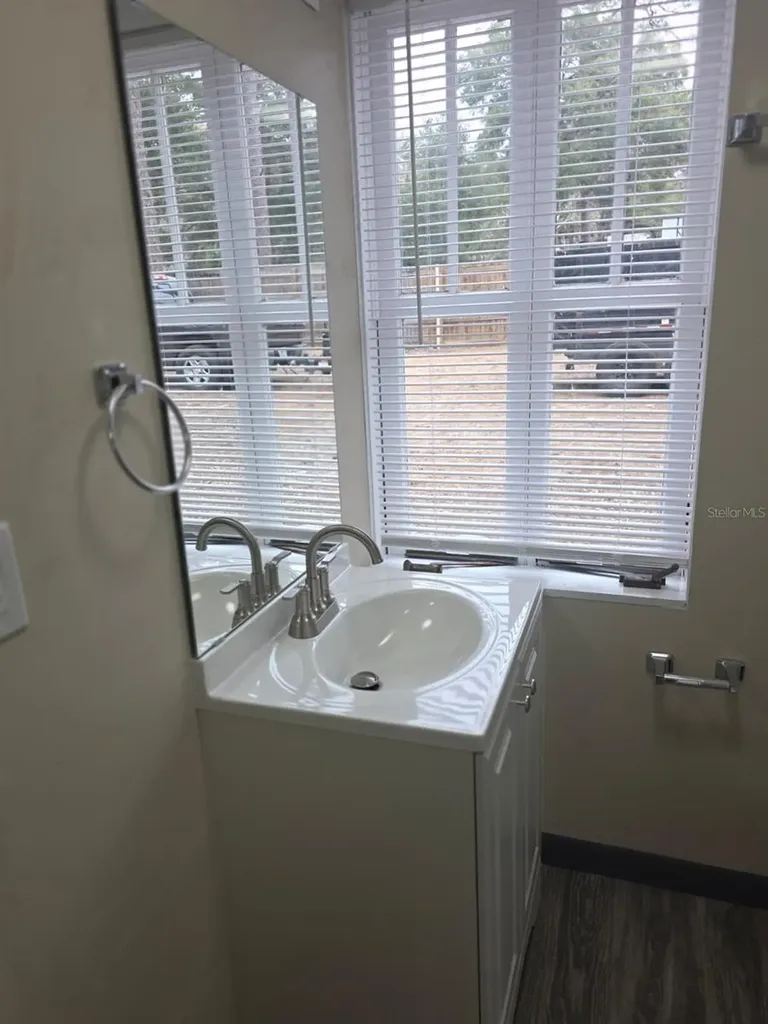 710 NE 11th Avenue Gainesville FL 32601
