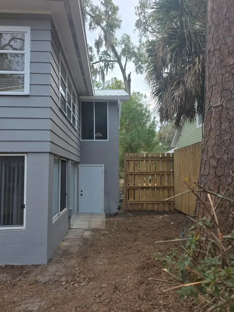 710 NE 11th Avenue Gainesville FL 32601