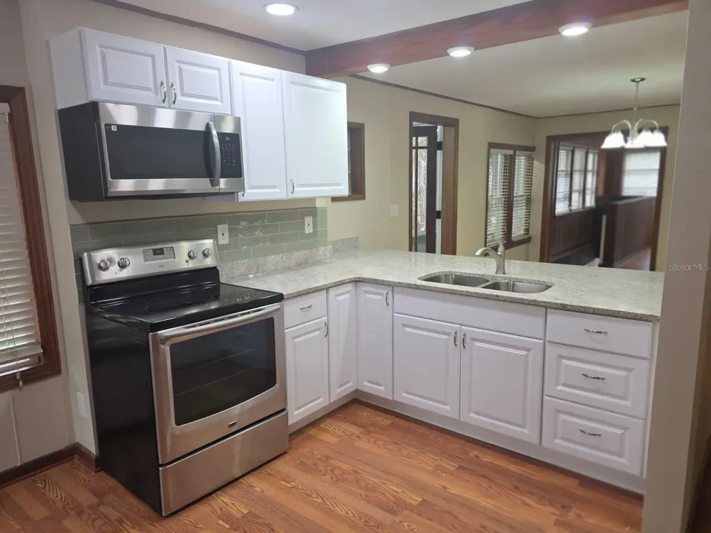 710 NE 11th Avenue Gainesville FL 32601