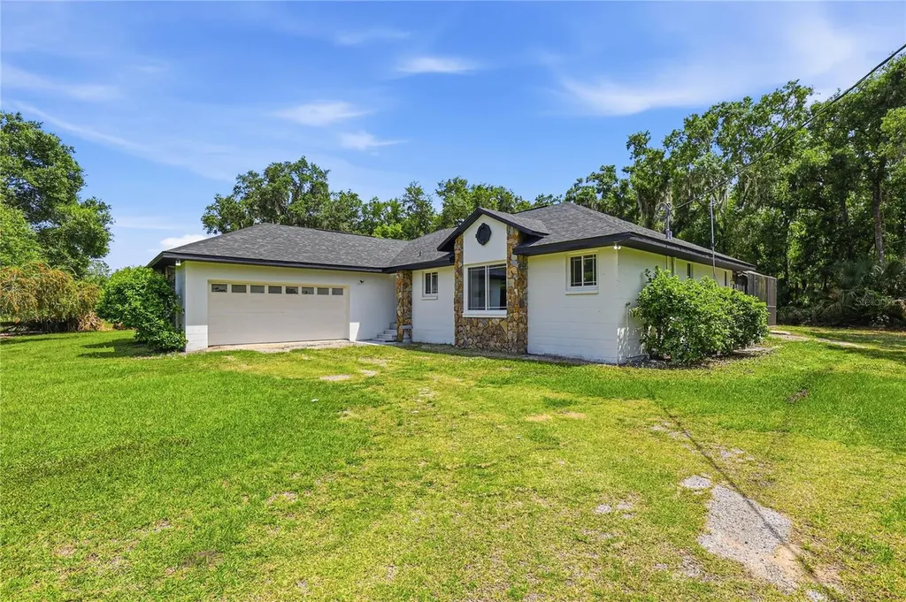 403 Wendel Avenue Lithia FL 33547