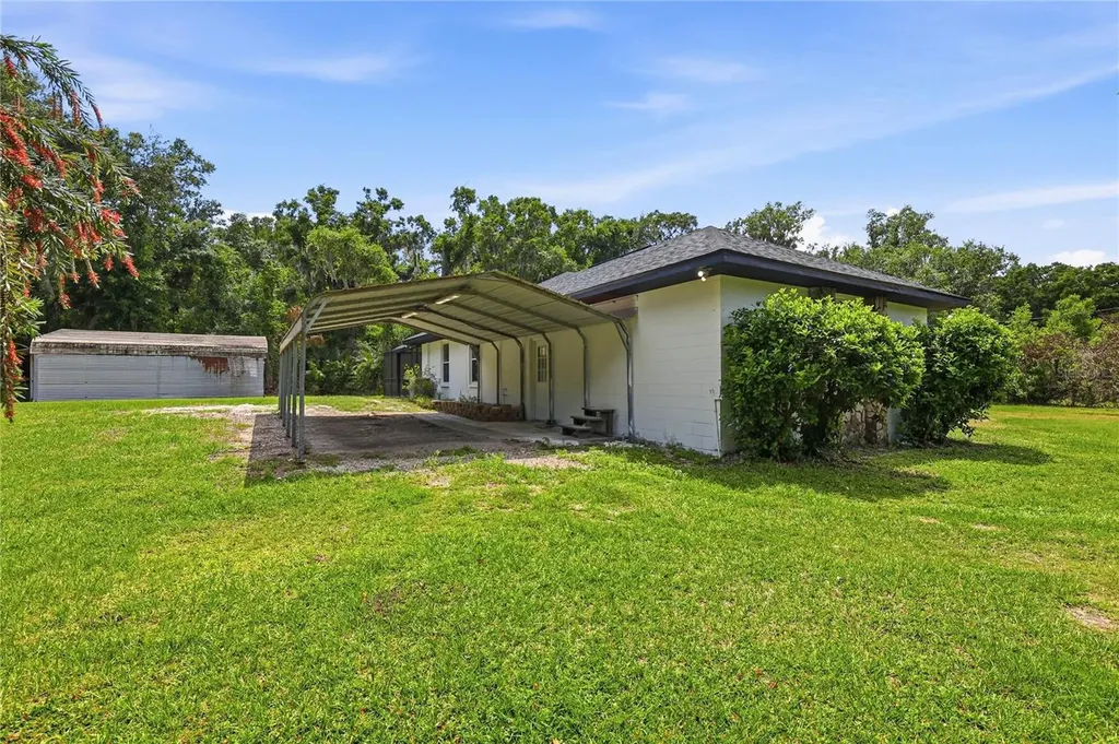 403 Wendel Avenue Lithia FL 33547