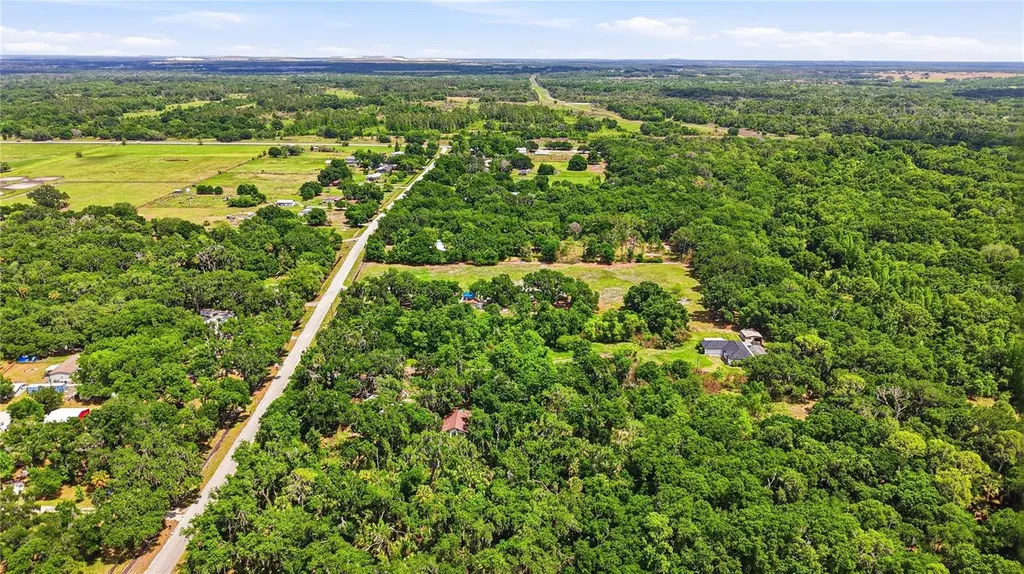 403 Wendel Avenue Lithia FL 33547