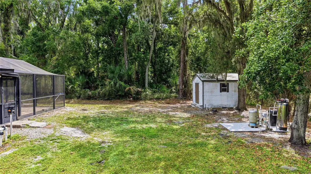 403 Wendel Avenue Lithia FL 33547