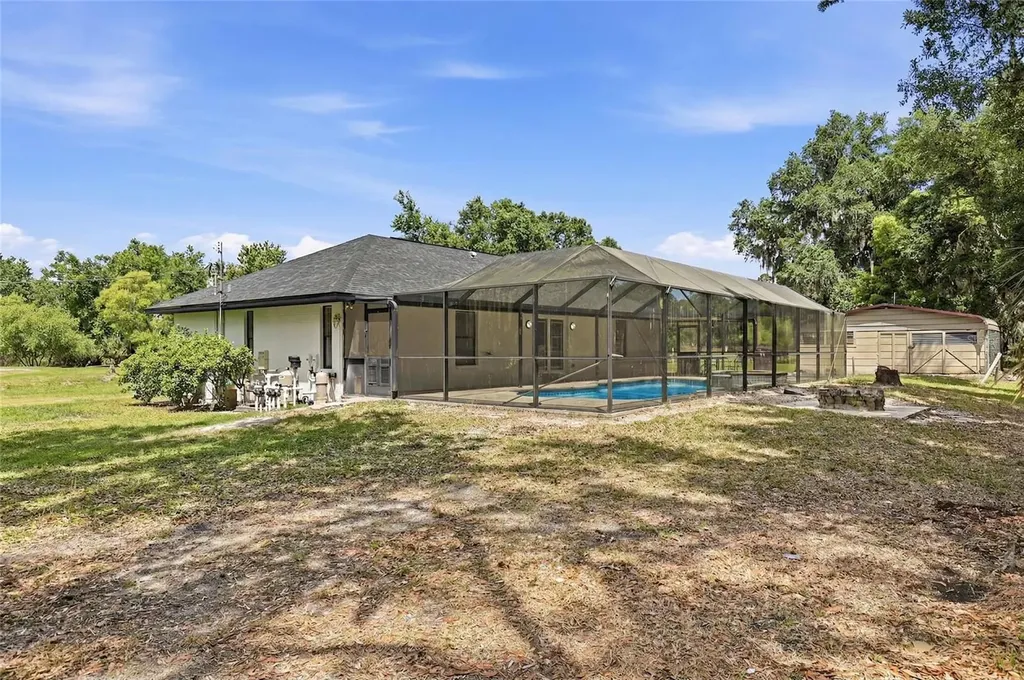 403 Wendel Avenue Lithia FL 33547