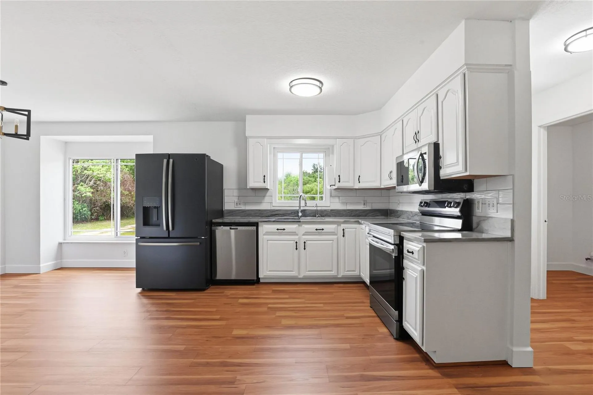 403 Wendel Avenue Lithia FL 33547