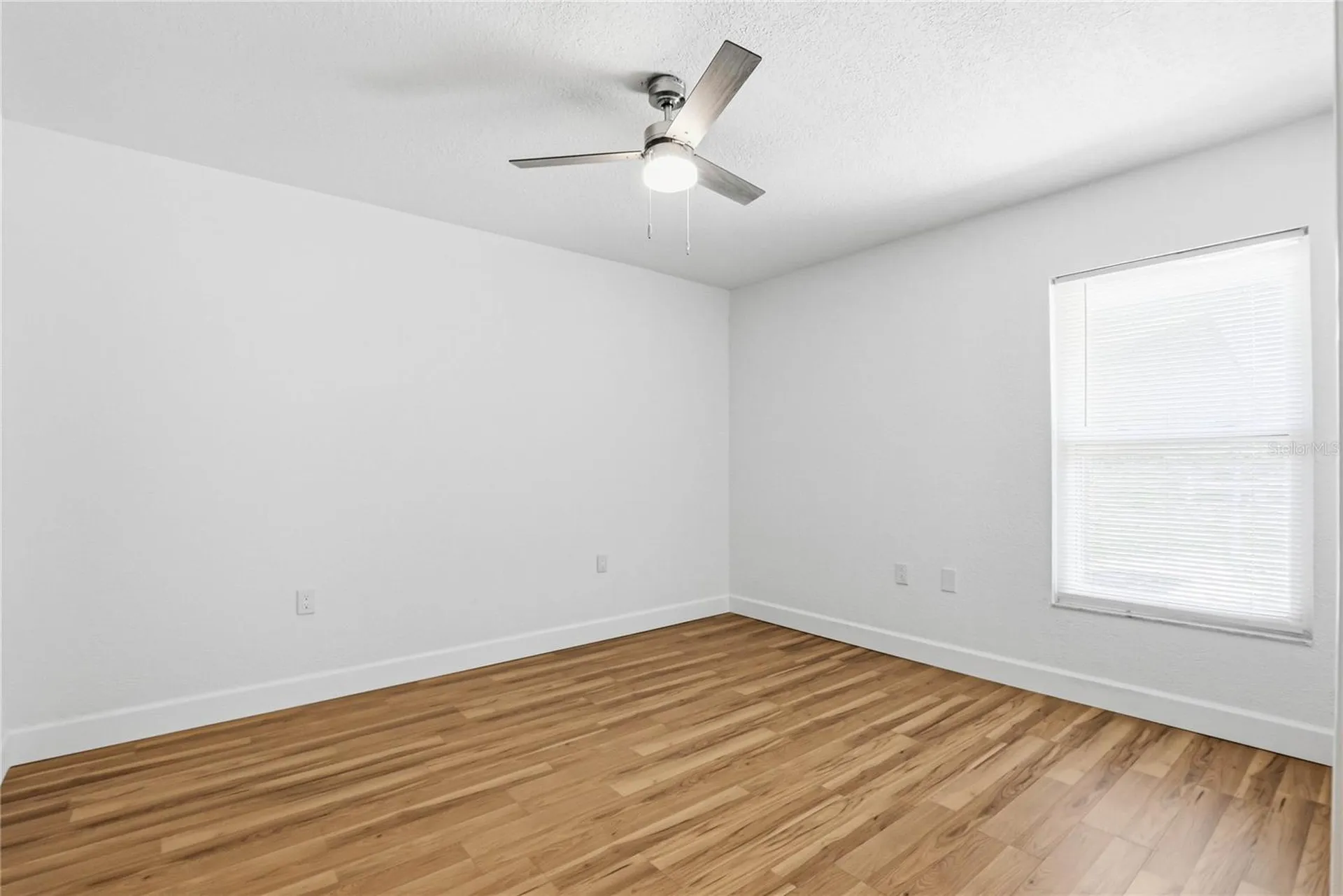 403 Wendel Avenue Lithia FL 33547