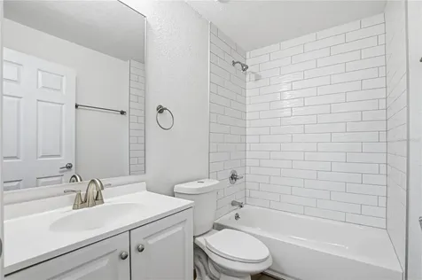 403 Wendel Avenue Lithia FL 33547