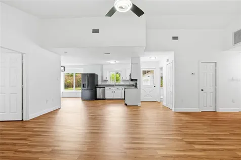 403 Wendel Avenue Lithia FL 33547