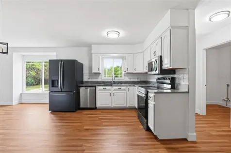 403 Wendel Avenue Lithia FL 33547