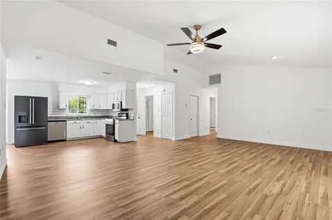 403 Wendel Avenue Lithia FL 33547