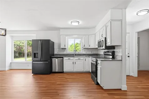 403 Wendel Avenue Lithia FL 33547