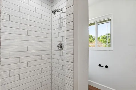 403 Wendel Avenue Lithia FL 33547