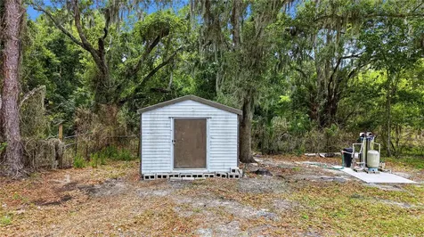 403 Wendel Avenue Lithia FL 33547