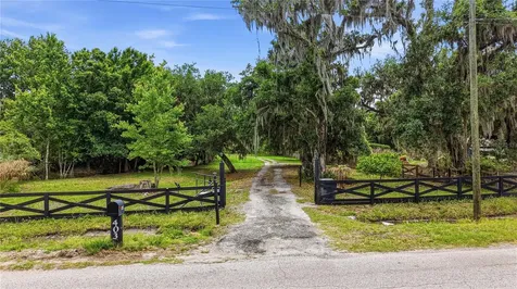 403 Wendel Avenue Lithia FL 33547