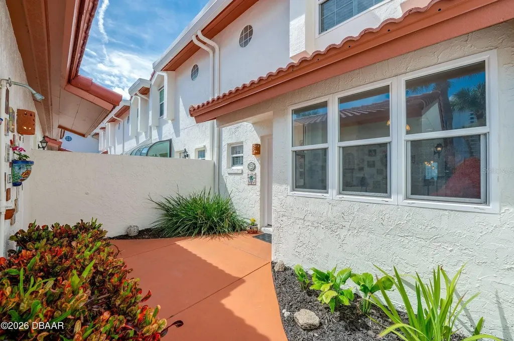 226 Florida Shores Boulevard Daytona Beach FL 32118