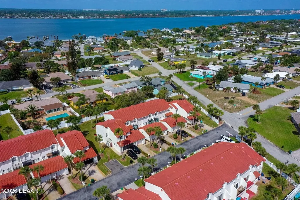 226 Florida Shores Boulevard Daytona Beach FL 32118