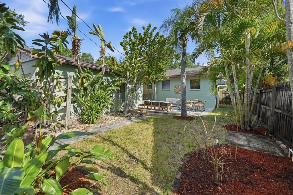 3136 9th Avenue N St Petersburg FL 33713