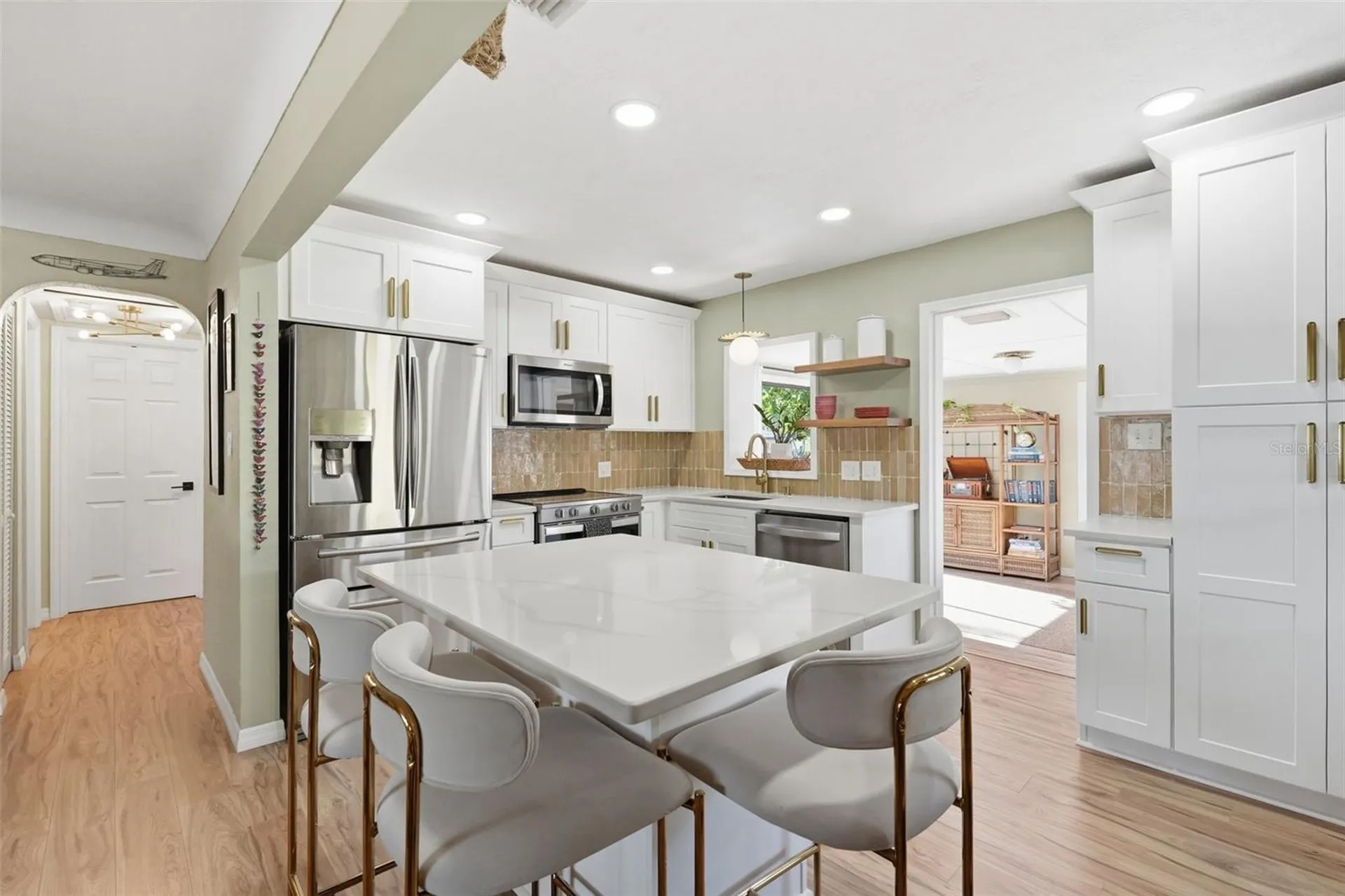 3136 9th Avenue N St Petersburg FL 33713