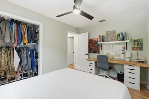 3136 9th Avenue N St Petersburg FL 33713