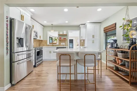 3136 9th Avenue N St Petersburg FL 33713