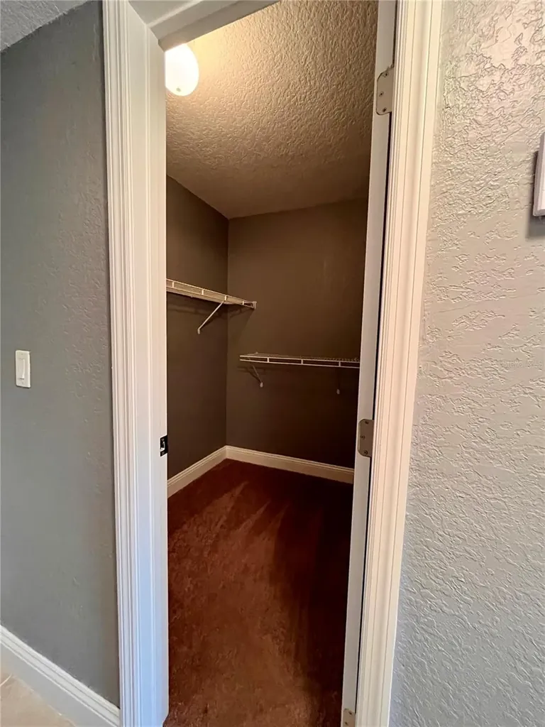 4548 Commander Drive Orlando FL 32822
