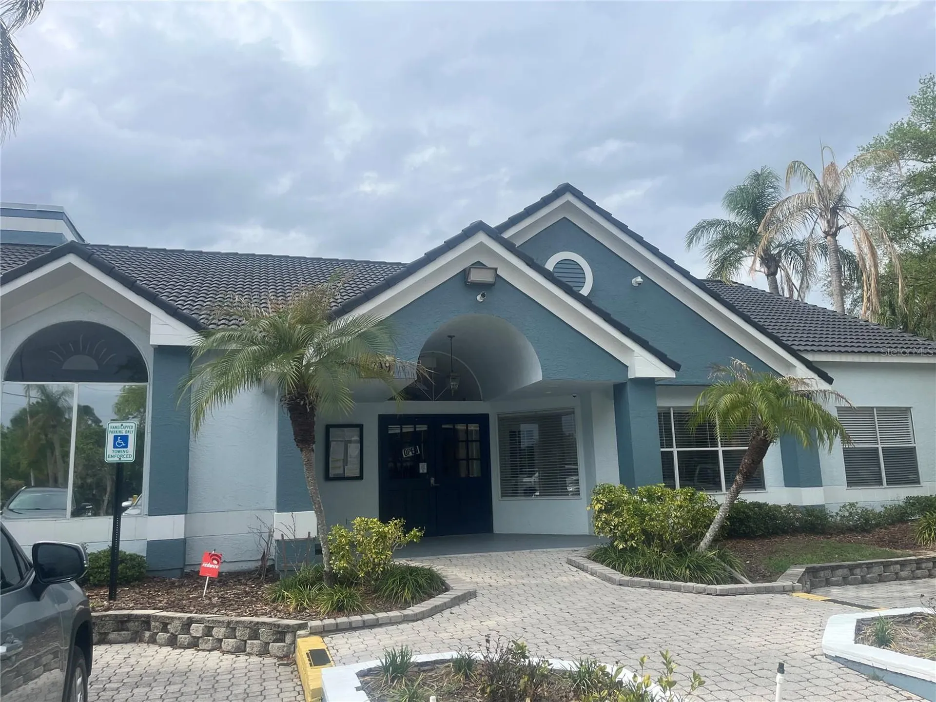 4548 Commander Drive Orlando FL 32822