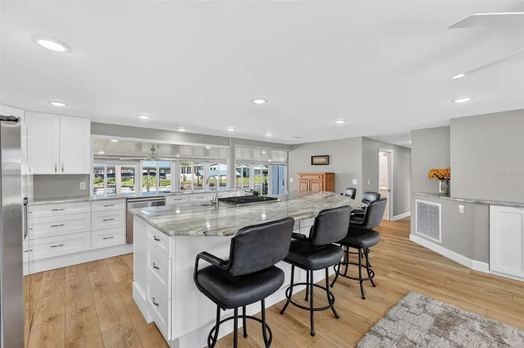 1015 Southland Drive Tavares FL 32778
