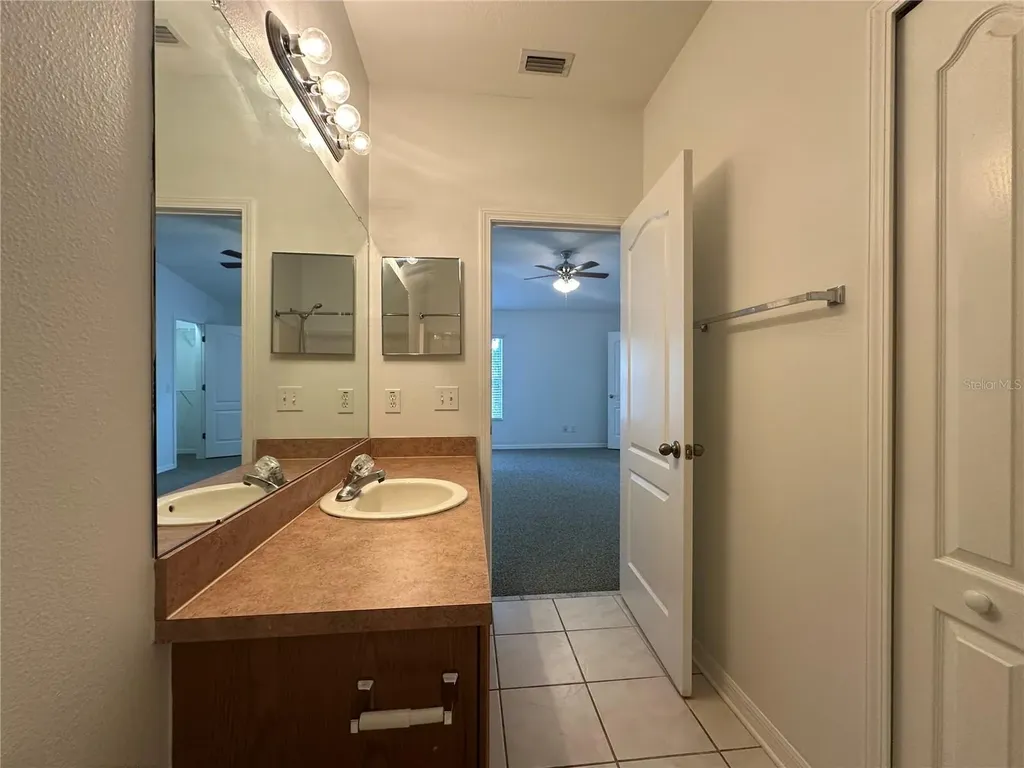5720 Fishhawk Ridge Drive Lithia FL 33547