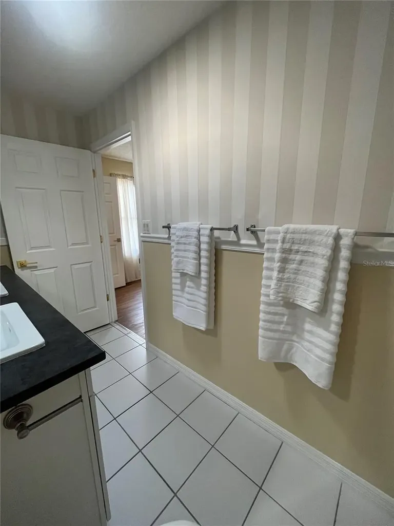 1111 Apple Terrace Leesburg FL 34748