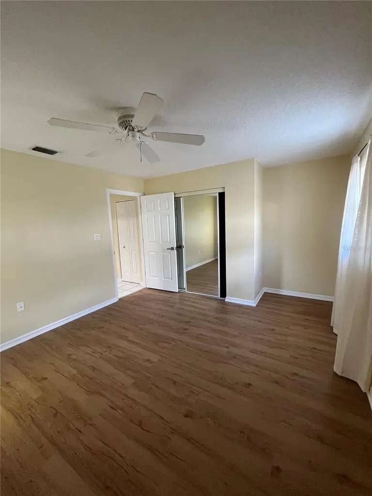1111 Apple Terrace Leesburg FL 34748