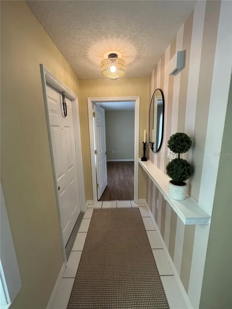 1111 Apple Terrace Leesburg FL 34748