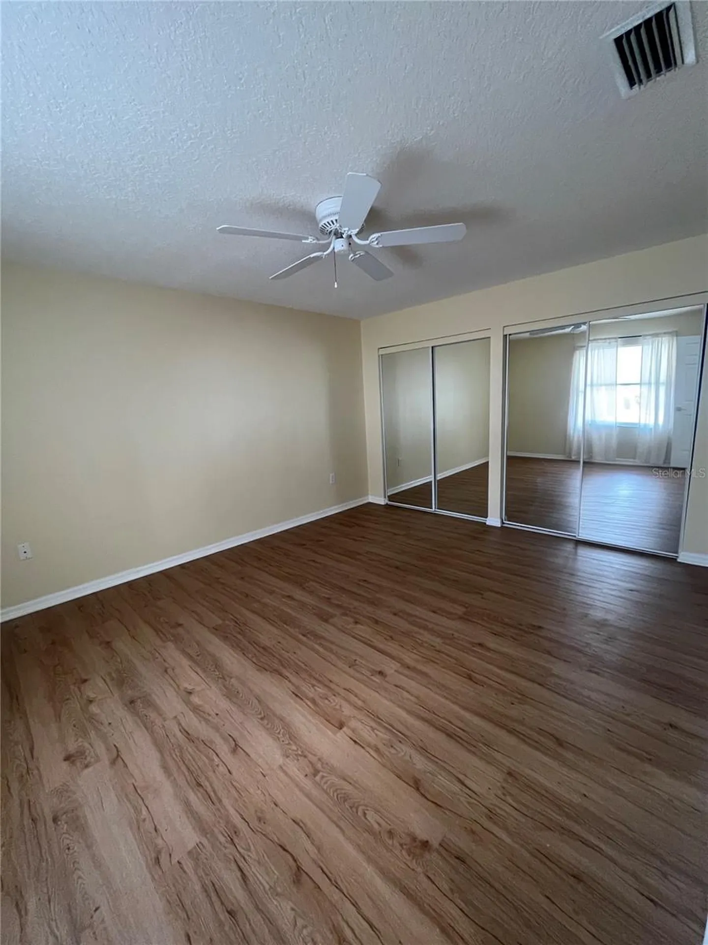 1111 Apple Terrace Leesburg FL 34748