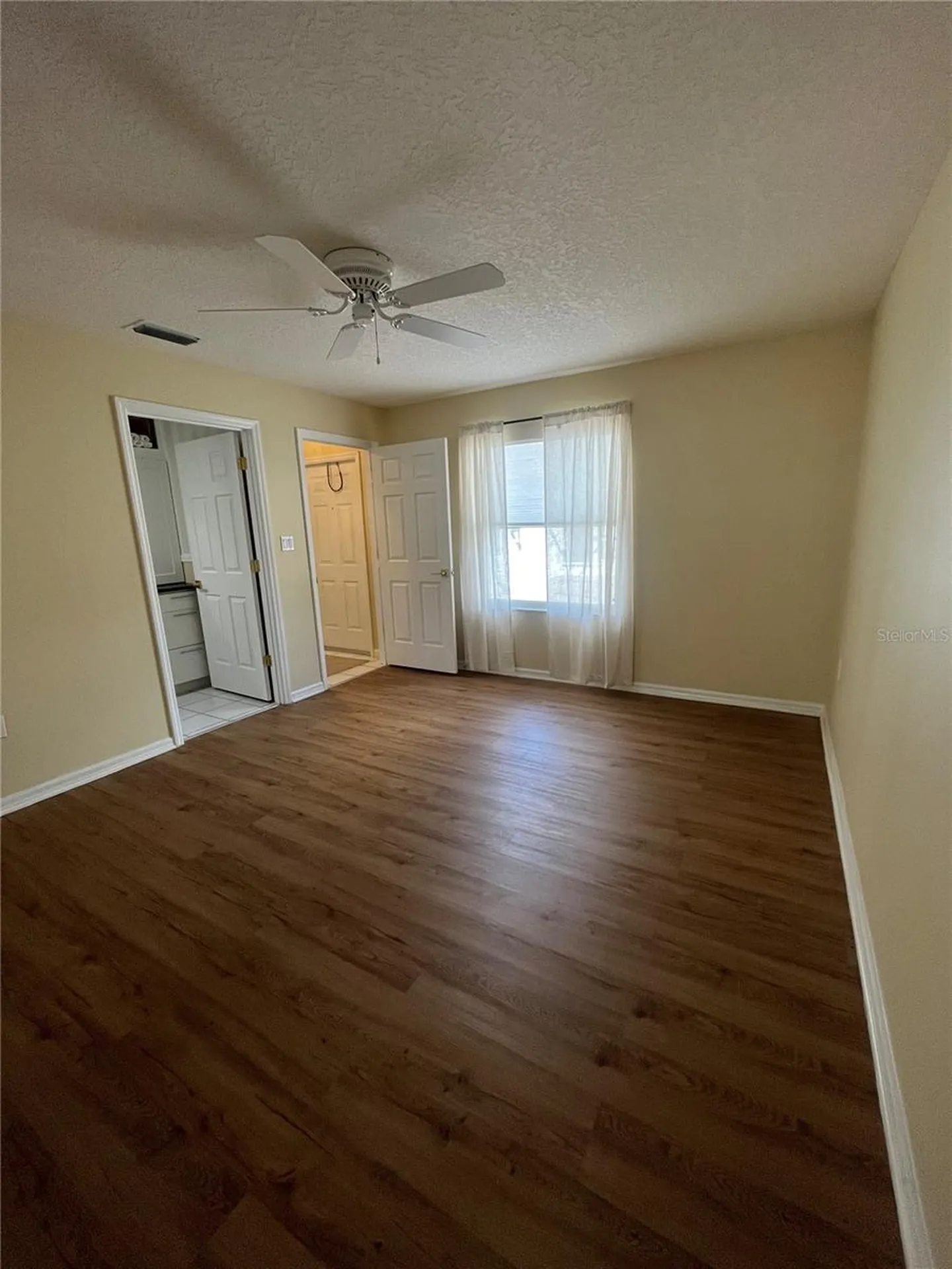 1111 Apple Terrace Leesburg FL 34748