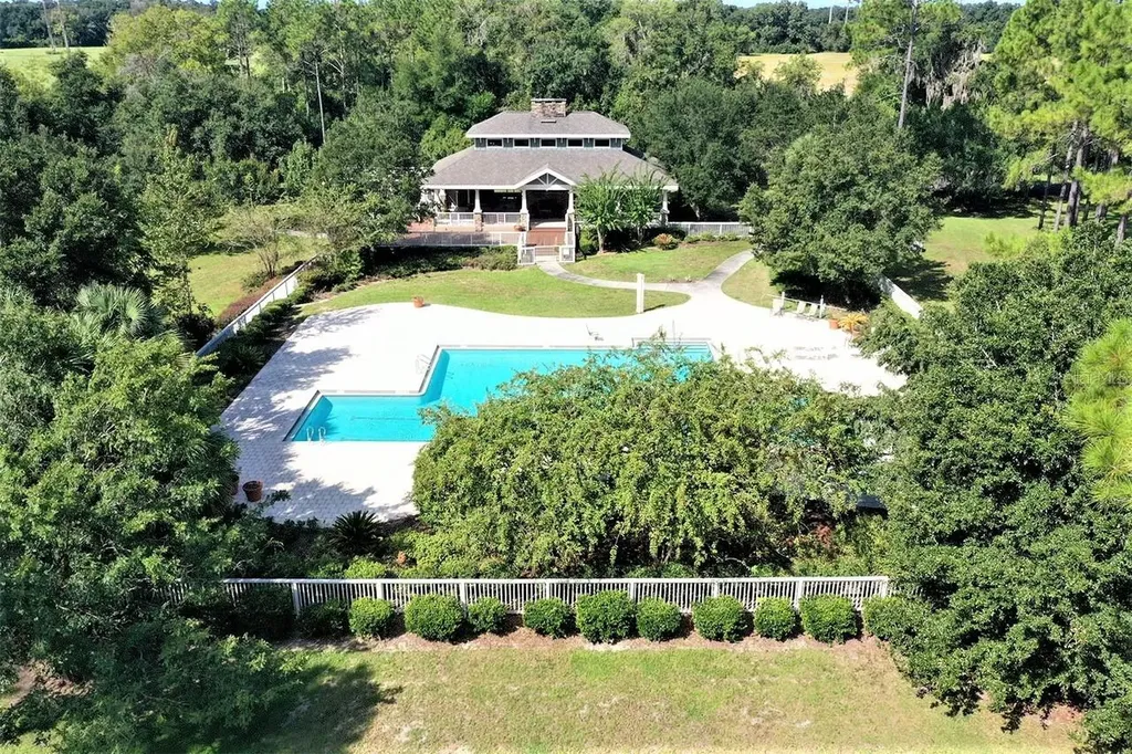 1680 SW 188th Street Newberry FL 32669