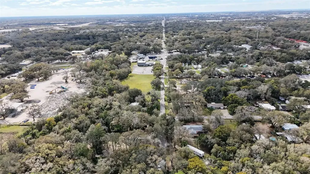 5515 N Falkenburg Road Tampa FL 33610