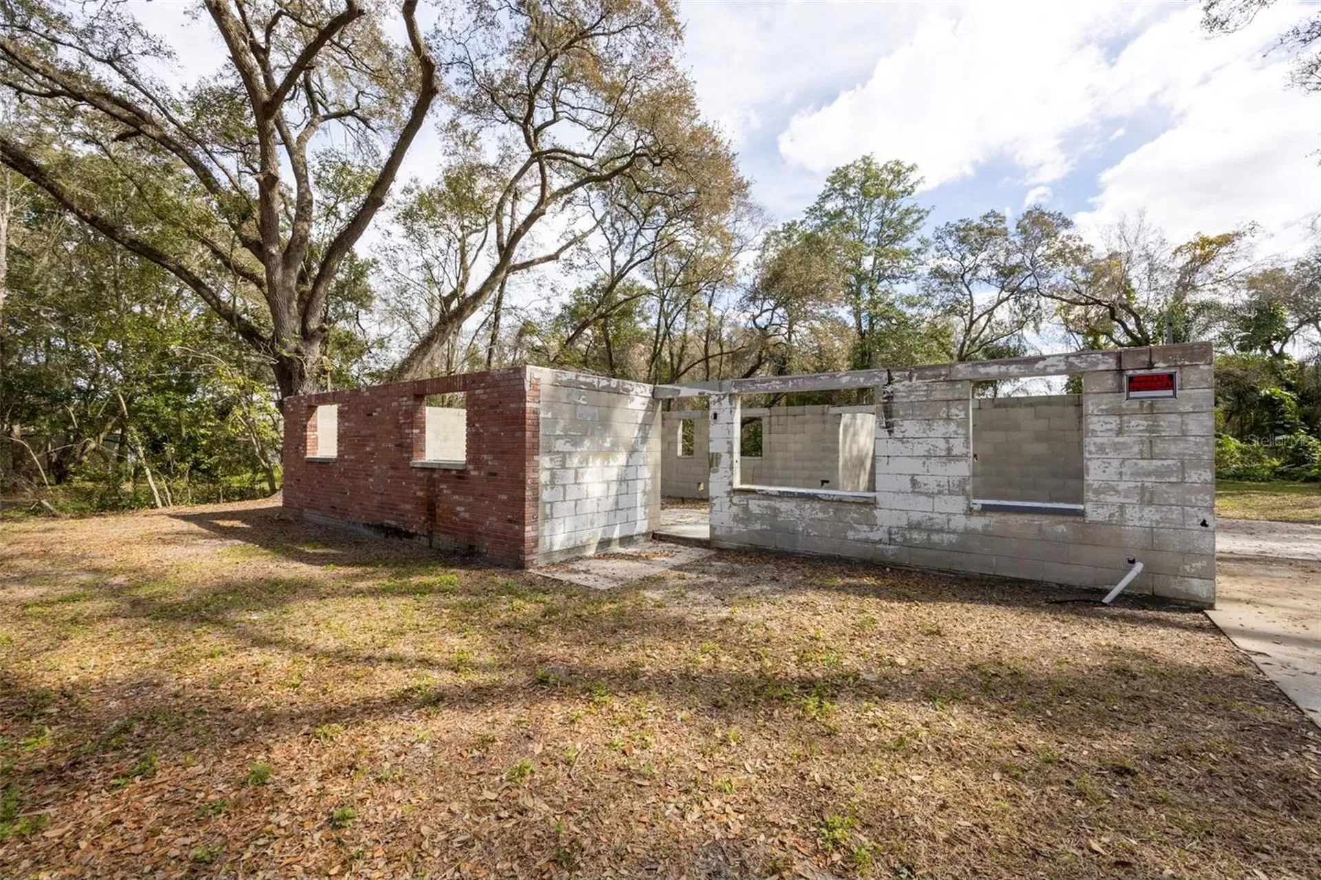 5515 N Falkenburg Road Tampa FL 33610