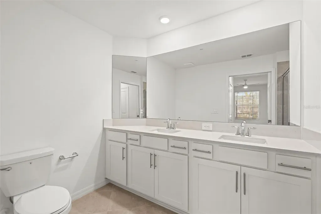 19015 Scallop Loop Lakewood Ranch FL 34211