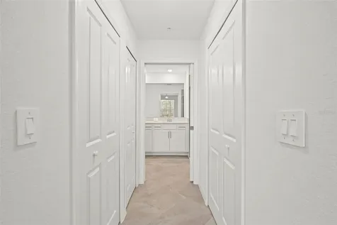 19015 Scallop Loop Lakewood Ranch FL 34211
