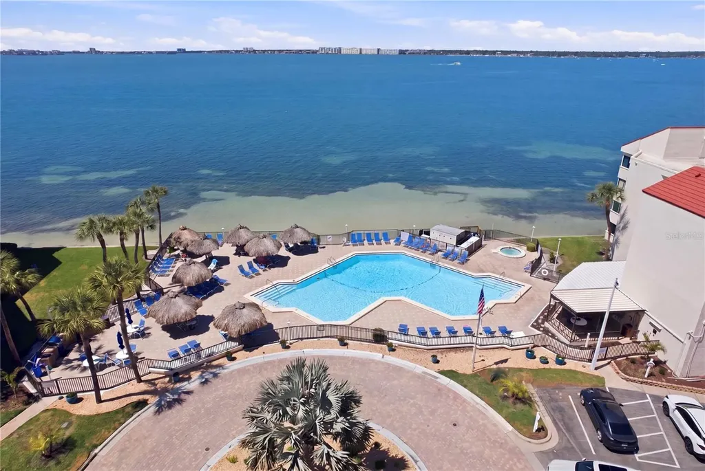 5729 Puerta Del Sol Boulevard S St Petersburg FL 33715
