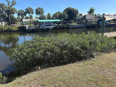 18414 Burkholder Circle Port Charlotte FL 33948