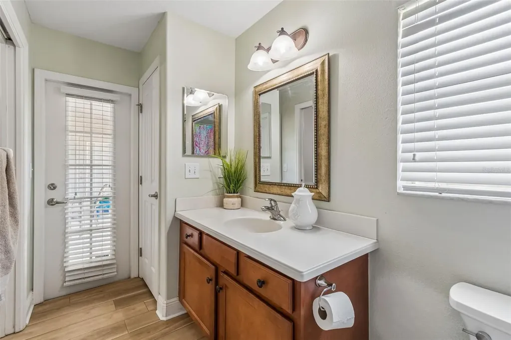 2336 Nesslewood Drive Wesley Chapel FL 33543