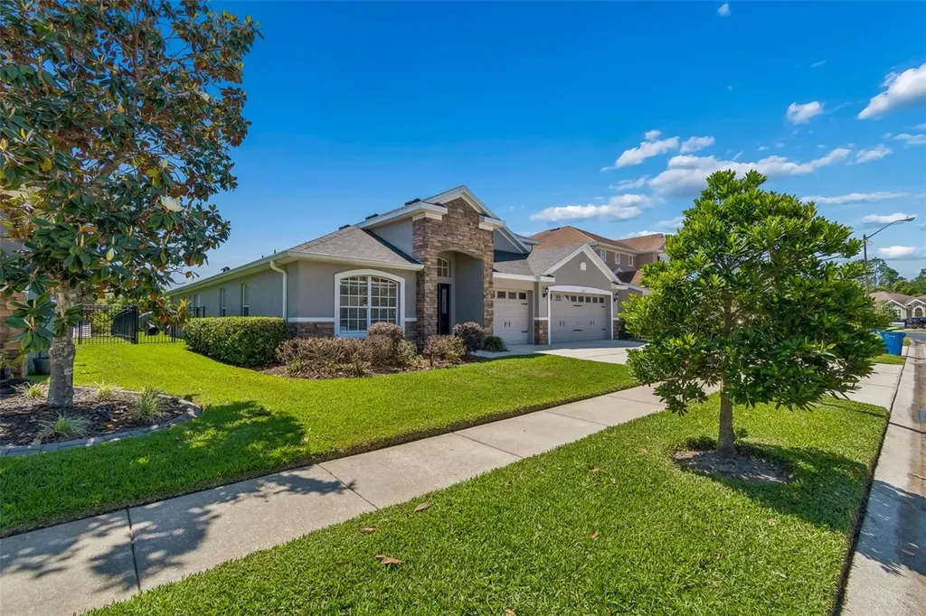 2336 Nesslewood Drive Wesley Chapel FL 33543