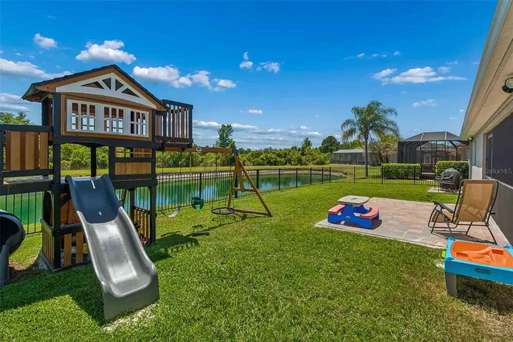 2336 Nesslewood Drive Wesley Chapel FL 33543