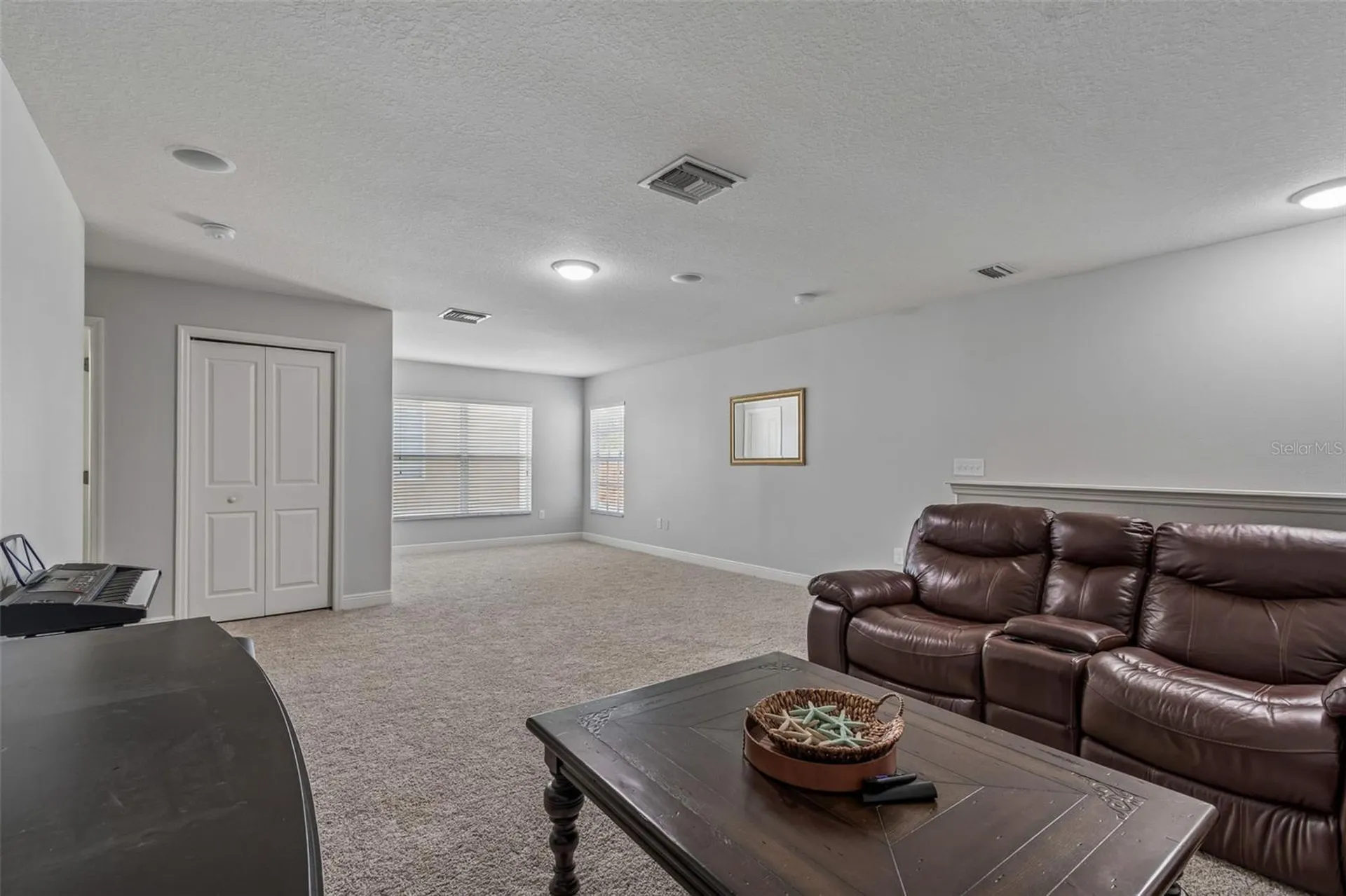 2336 Nesslewood Drive Wesley Chapel FL 33543