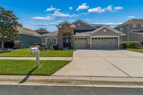 2336 Nesslewood Drive Wesley Chapel FL 33543