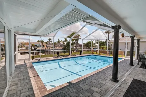 6337 Cocoa Lane Apollo Beach FL 33572
