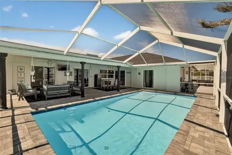 6337 Cocoa Lane Apollo Beach FL 33572