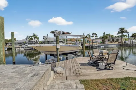 6337 Cocoa Lane Apollo Beach FL 33572
