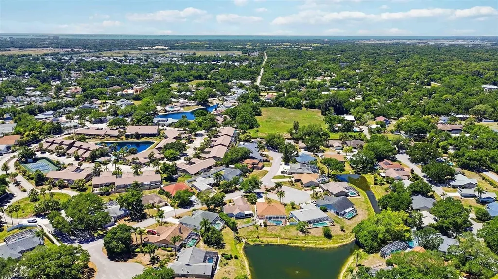 4851 Hamlets Grove Drive Sarasota FL 34235